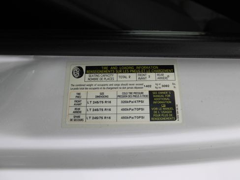 Used 2013 Mercedes-Benz Sprinter 2500 image 33