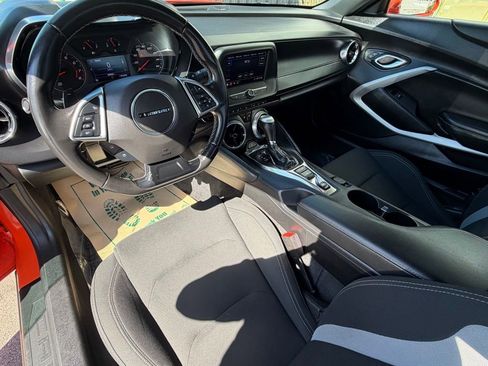 Used 2020 Chevrolet Camaro LT RWD image 11