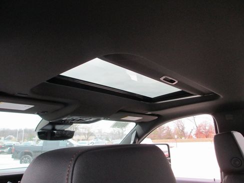 New 2026 GMC Sierra 2500 AT4 w/ AT4 Premium Plus Package image 16