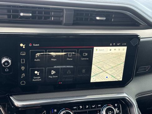 New 2026 GMC Sierra 2500 Denali w/ Denali Reserve Package image 13