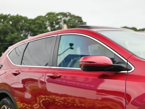 Used 2022 Honda CR-V EX-L image 11