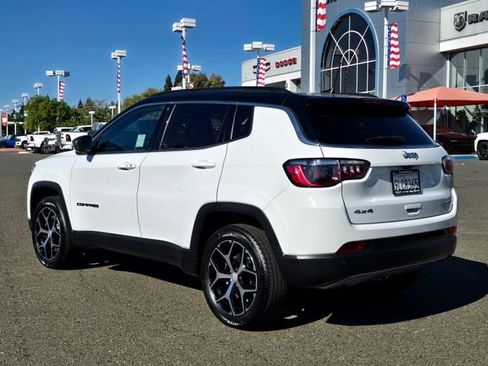 Certified 2024 Jeep Compass Limited image 6