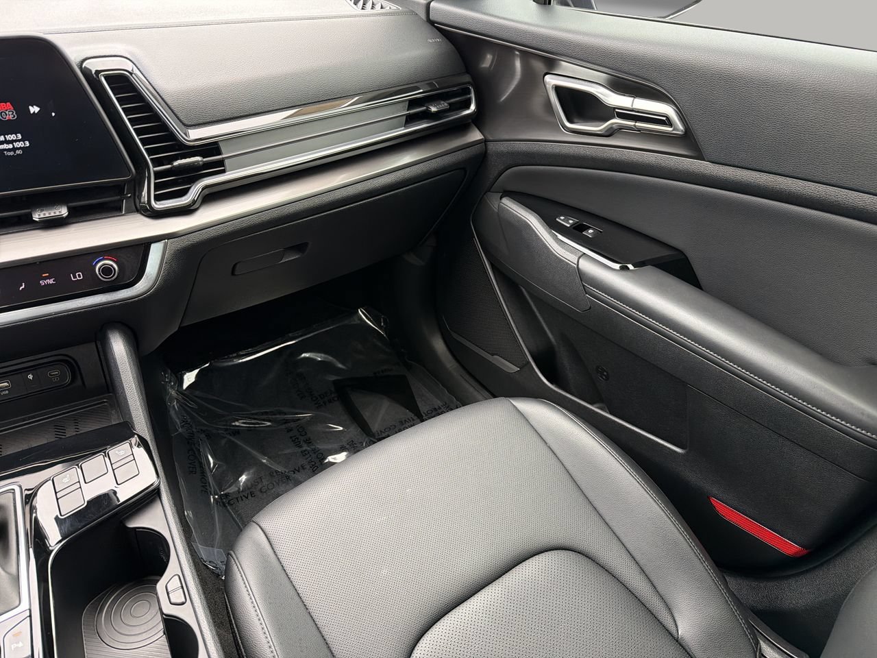 Used 2023 Kia Sportage EX FWD image 15
