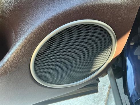 Used 2019 Lexus RX 450hL AWD image 33