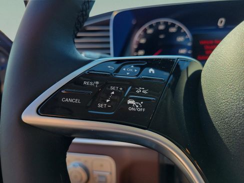 New 2026 Mercedes-Benz GLE 350 4MATIC image 32