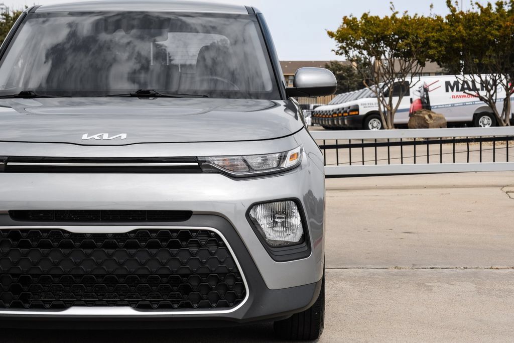 Used 2022 Kia Soul LX w/ Technology Package FWD image 45
