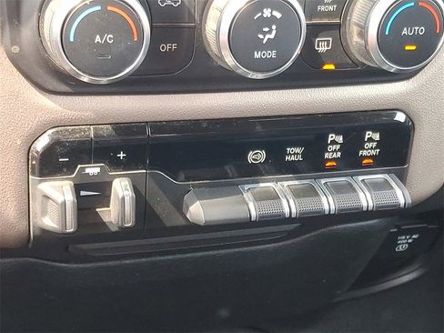 Used 2021 RAM 2500 Laramie image 25