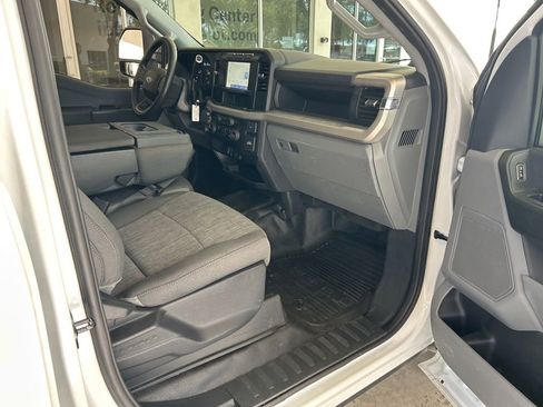 Used 2023 Ford F350 XL image 25
