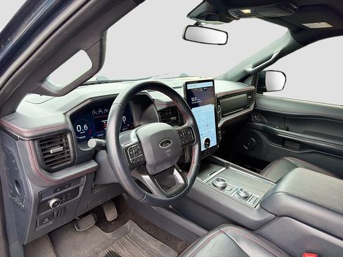 Used 2022 Ford Expedition Max Limited AWD/4WD image 9
