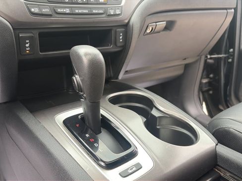 Used 2016 Honda Pilot EX-L image 18