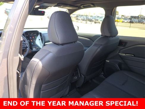 Used 2025 Subaru Forester Premium w/ Convenience Package #1 image 17