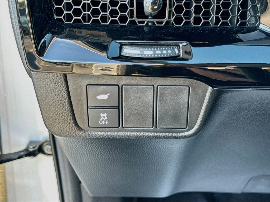 Used 2024 Honda CR-V EX-L image 10