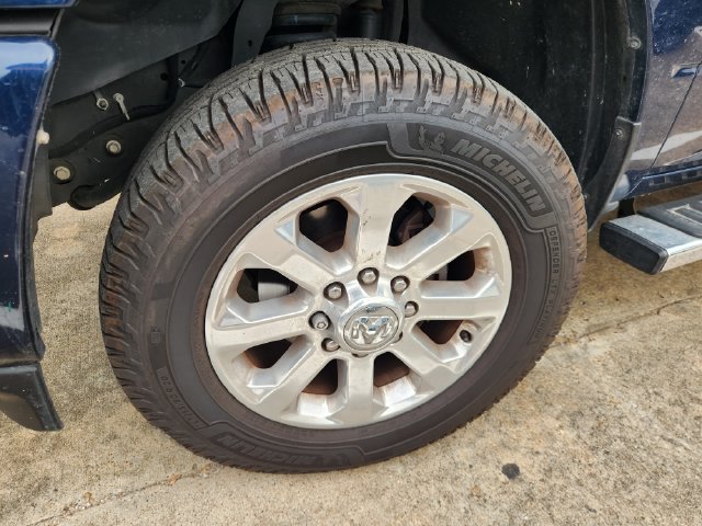 Used 2024 RAM 2500 Laramie w/ Sport Appearance Package AWD/4WD image 10