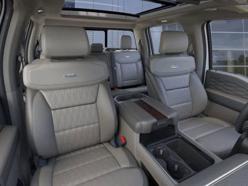 New 2026 Ford F350 Platinum w/ Platinum Plus Package image 32