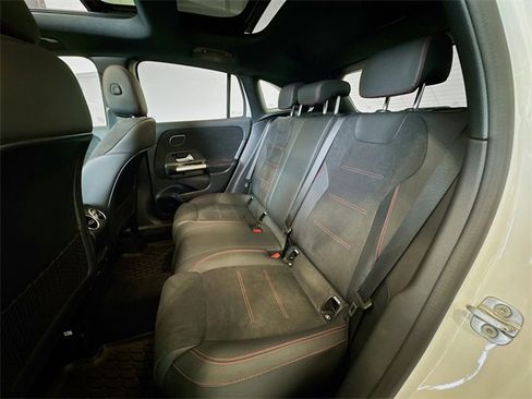 Certified 2024 Mercedes-Benz GLA 250 4MATIC image 24