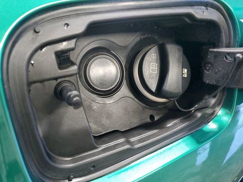 Used 2022 BMW M4 xDrive Competition image 28