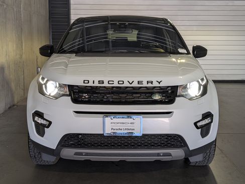 Used 2018 Land Rover Discovery Sport HSE AWD/4WD image 12