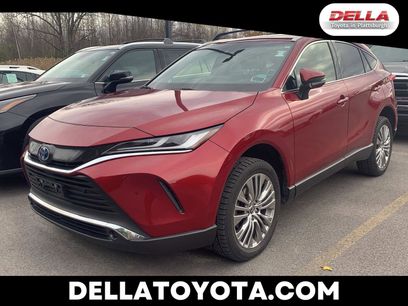 Used 2022 Toyota Venza XLE