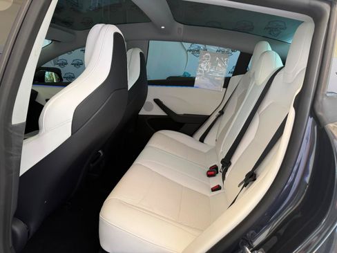 Used 2024 Tesla Model 3 Performance AWD/4WD image 19