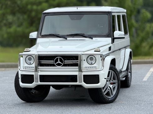 Used 2015 Mercedes-Benz G 63 AMG 4MATIC image 2