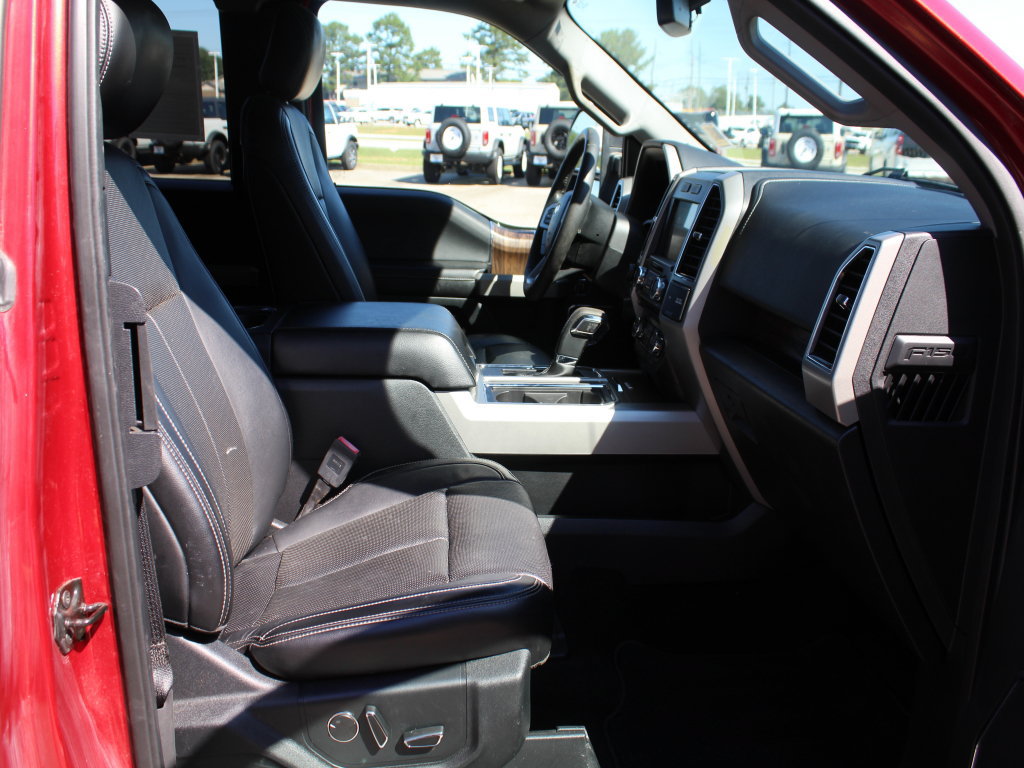 Used 2018 Ford F150 Lariat w/ Heavy-Duty Payload Package AWD/4WD image 13