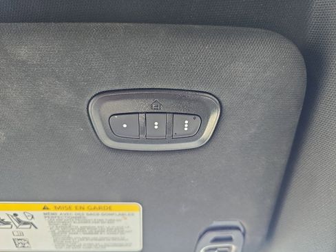 Used 2024 RAM 1500 Laramie image 26