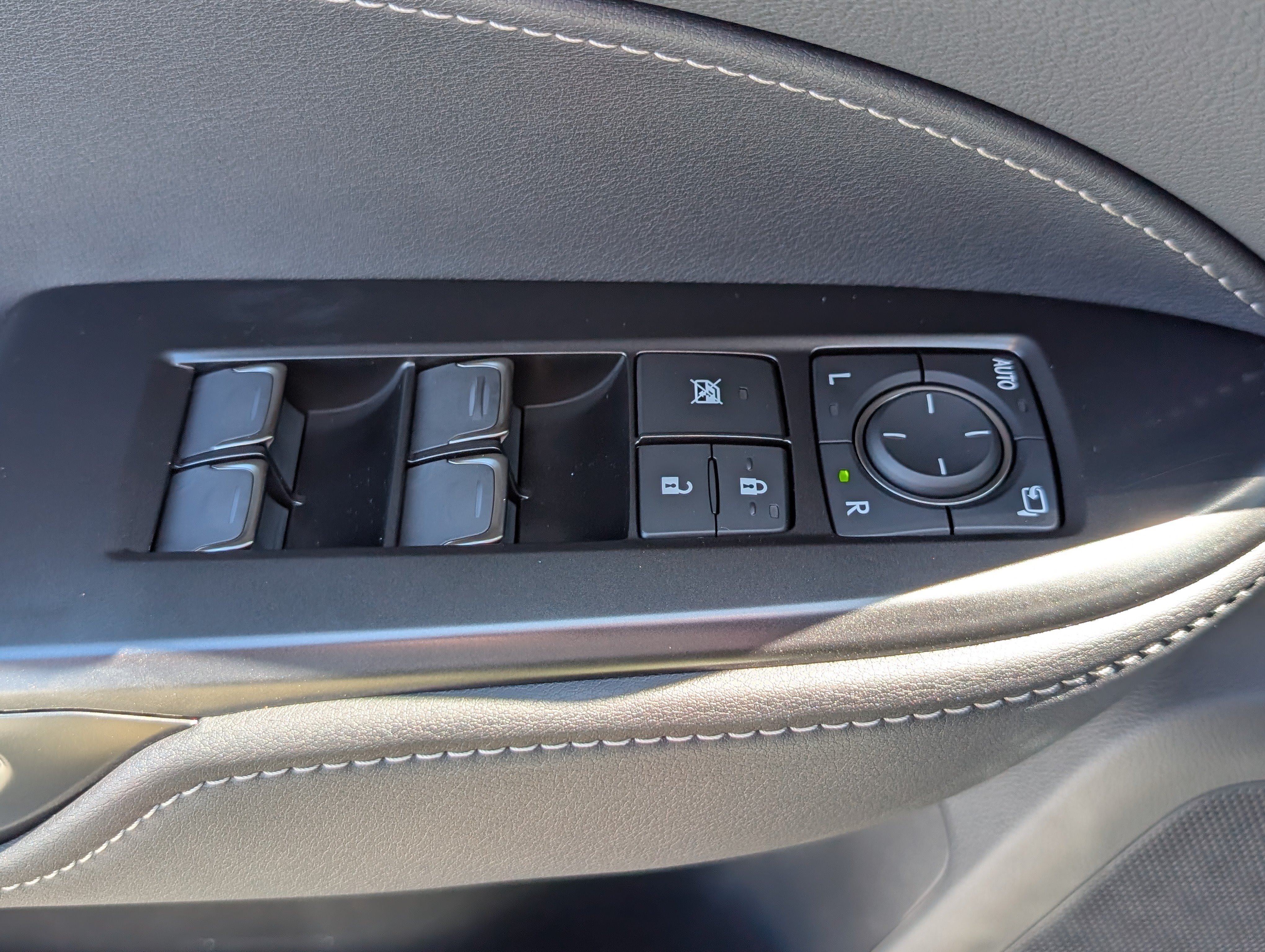 New 2026 Lexus NX 350 AWD w/ Accessory Package (2T) image 17