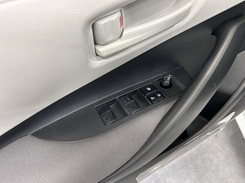 Used 2026 Toyota Corolla LE FWD image 15