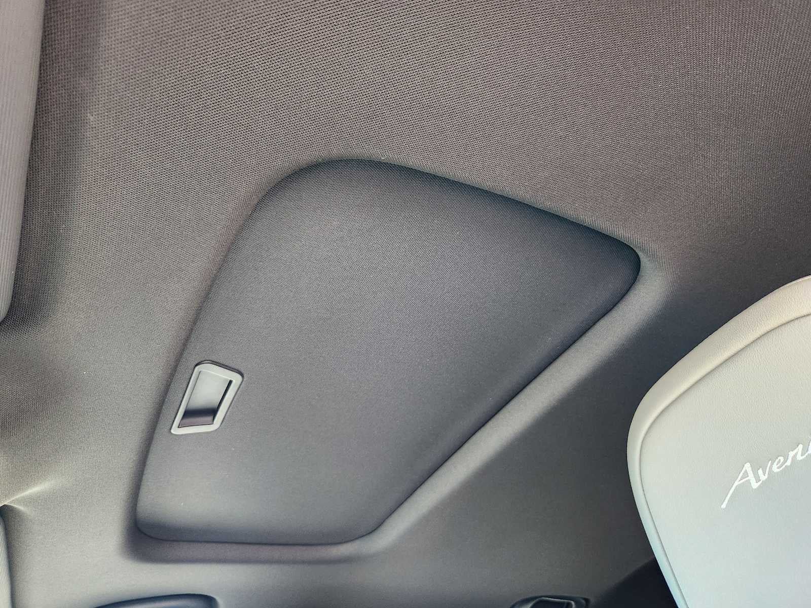 New 2026 Buick Envista Avenir FWD image 23