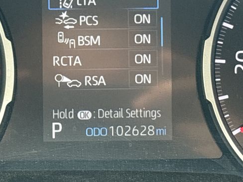 Used 2019 Toyota RAV4 XLE w/ Protection Package AWD/4WD image 21