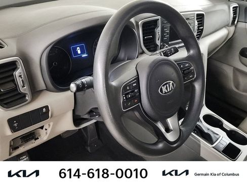 Used 2017 Kia Sportage LX image 18