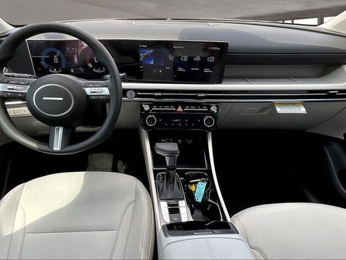 New 2026 Hyundai Tucson SEL image 5