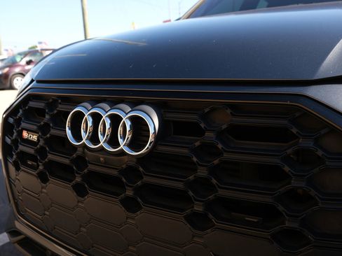 Used 2021 Audi SQ5 Premium Plus image 10