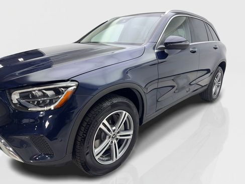 Used 2022 Mercedes-Benz GLC 300 4MATIC image 11