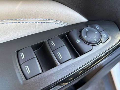 New 2026 Chevrolet Trax LT w/ Driver Confidence Package image 13