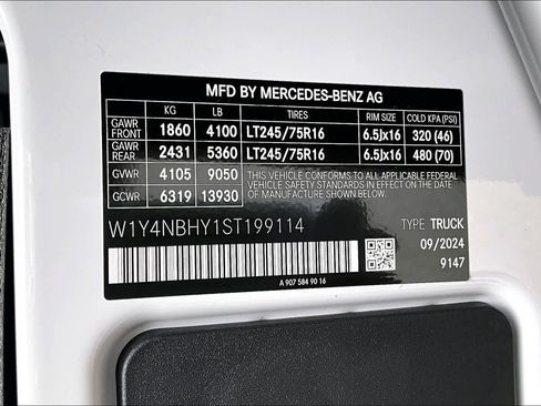 New 2025 Mercedes-Benz Sprinter 2500 image 16