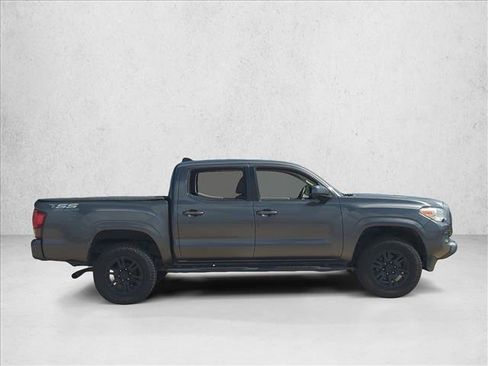 Used 2021 Toyota Tacoma SR w/ SR Convenience Package image 4