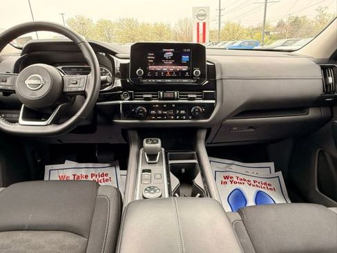 Certified 2023 Nissan Pathfinder SV AWD/4WD image 27