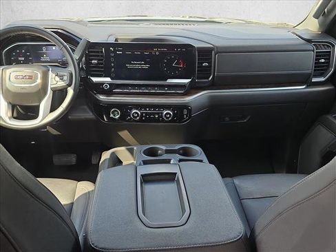 Used 2023 GMC Sierra 1500 SLT image 19