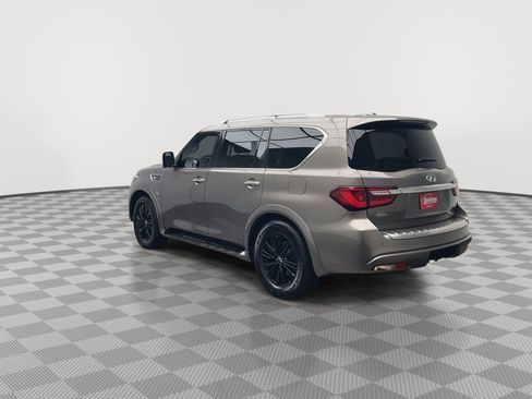 Used 2019 INFINITI QX80 Luxe image 2