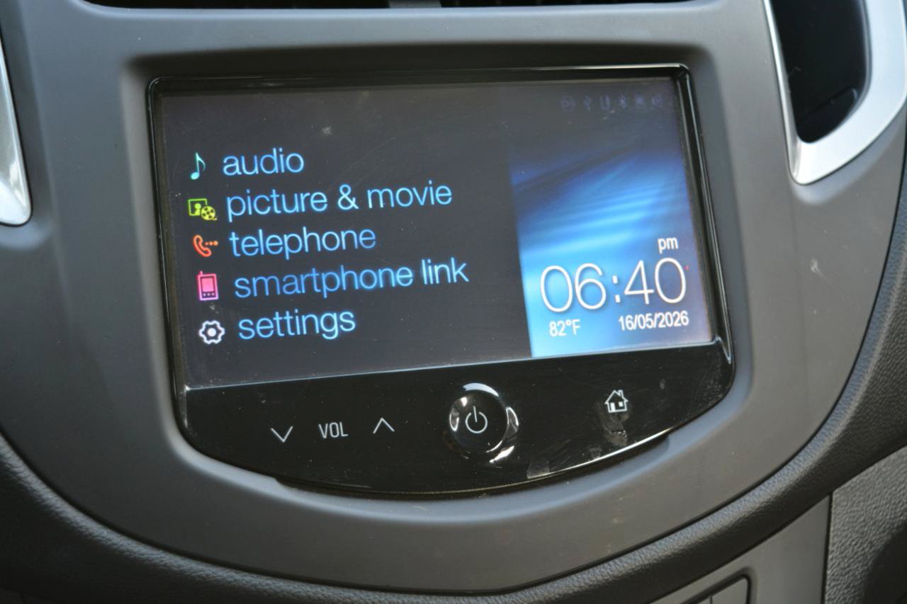Used 2016 Chevrolet Trax LS w/ LPO, Protection Package AWD/4WD image 23