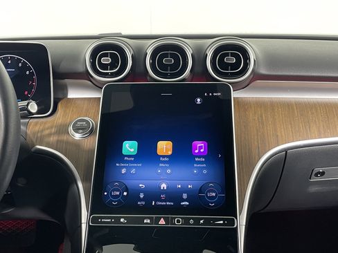 Used 2025 Mercedes-Benz C 300 Sedan image 17