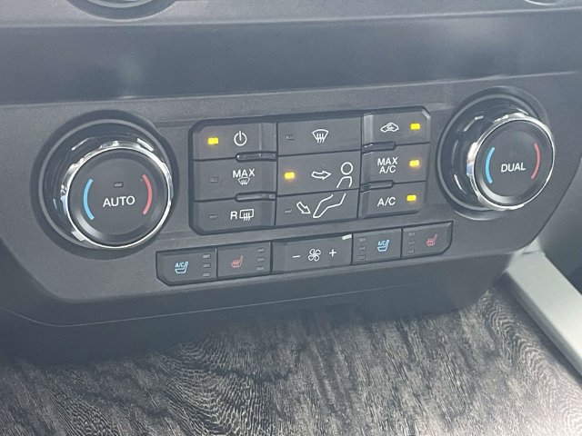 Used 2019 Ford F250 Lariat w/ Lariat Ultimate Package AWD/4WD image 19