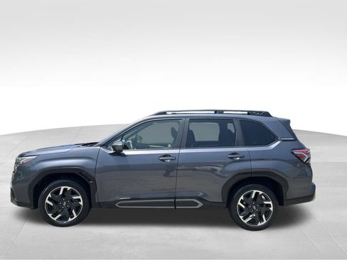 Used 2025 Subaru Forester Limited AWD/4WD image 2