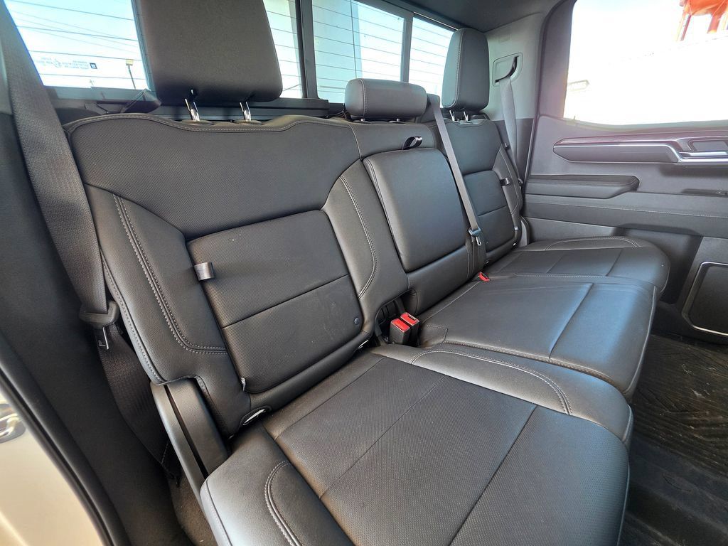 Used 2023 Chevrolet Silverado 1500 LTZ AWD/4WD image 70