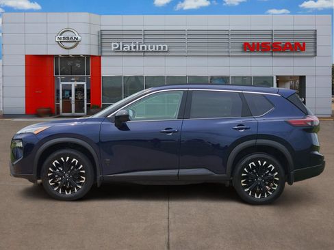 New 2026 Nissan Rogue Dark Armor FWD image 3