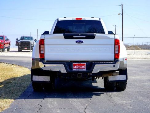 Used 2022 Ford F350 Lariat w/ Lariat Value Package image 6