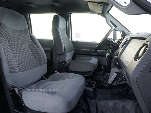 Used 2016 Ford F650 2WD Crew Cab Super Duty image 47