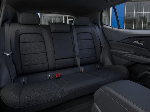 New 2026 Chevrolet Equinox EV LT image 17