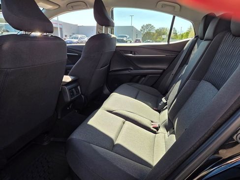 Used 2025 Toyota Camry LE image 5